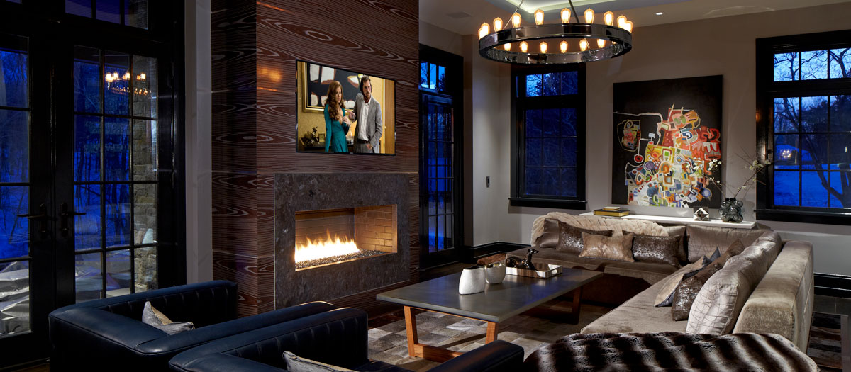 header space home family room